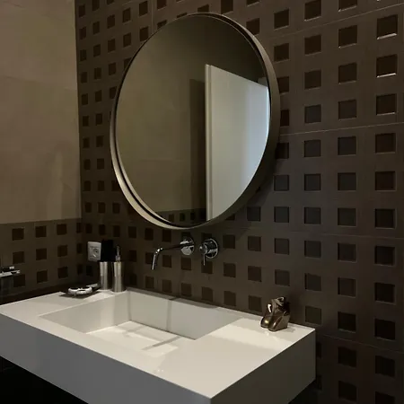 Esmi Durres Kryemëdhej