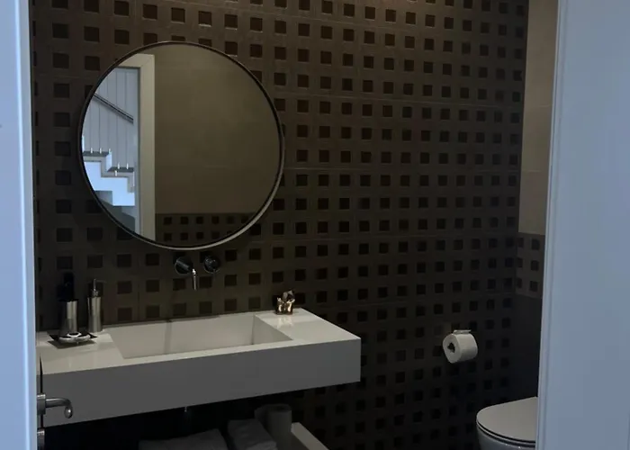 Esmi Durres Kryemëdhej