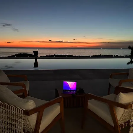 Esmi Durres Villa *