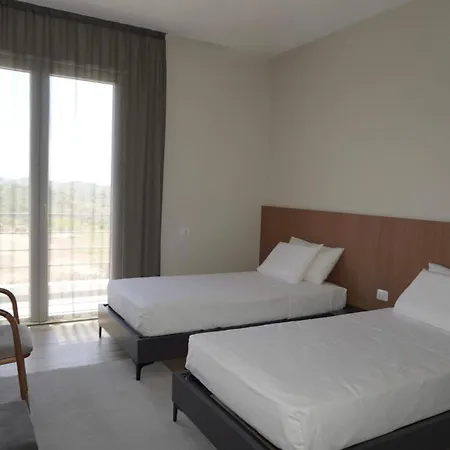 Esmi Durres * Kryemëdhej