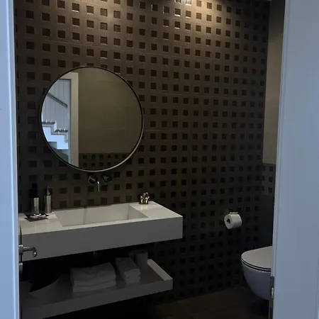 Esmi Durres Kryemëdhej