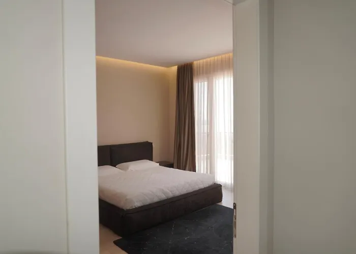 Villa Esmi Durres Kryemedhej